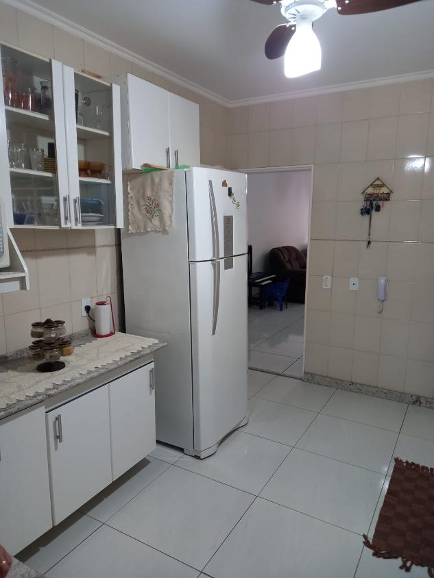 Apartamento à venda com 3 quartos, 135m² - Foto 3