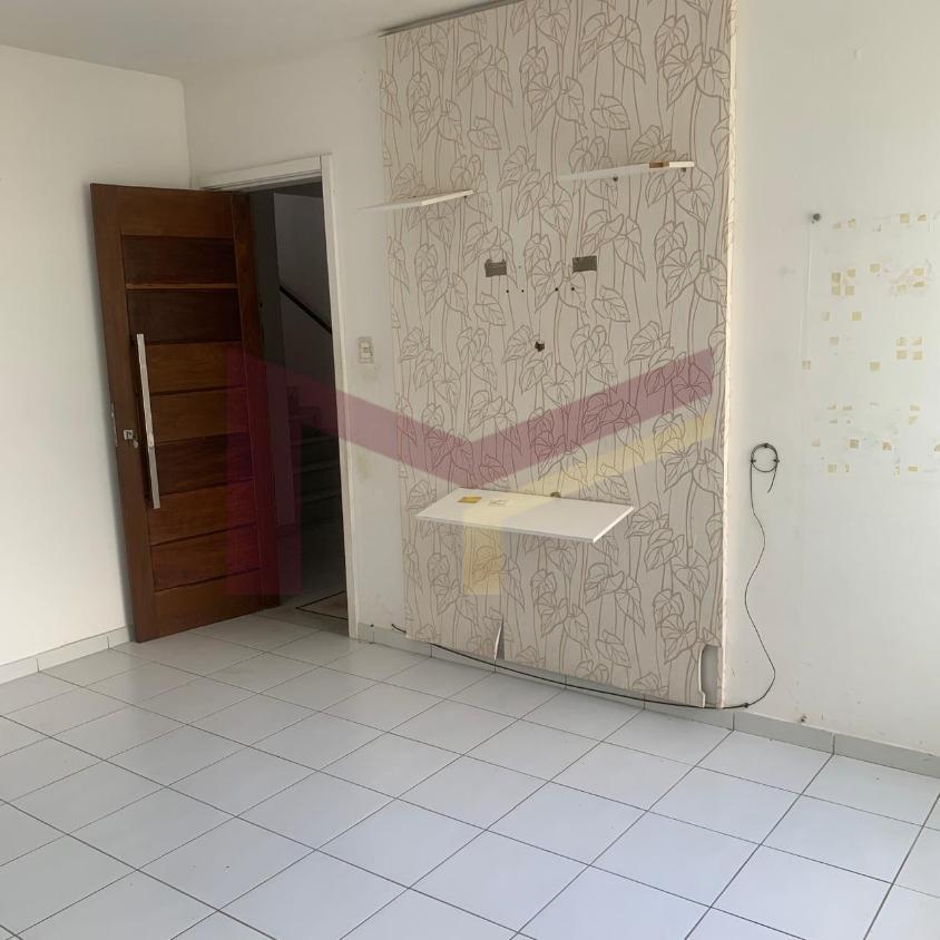 Apartamento à venda com 2 quartos, 43m² - Foto 3