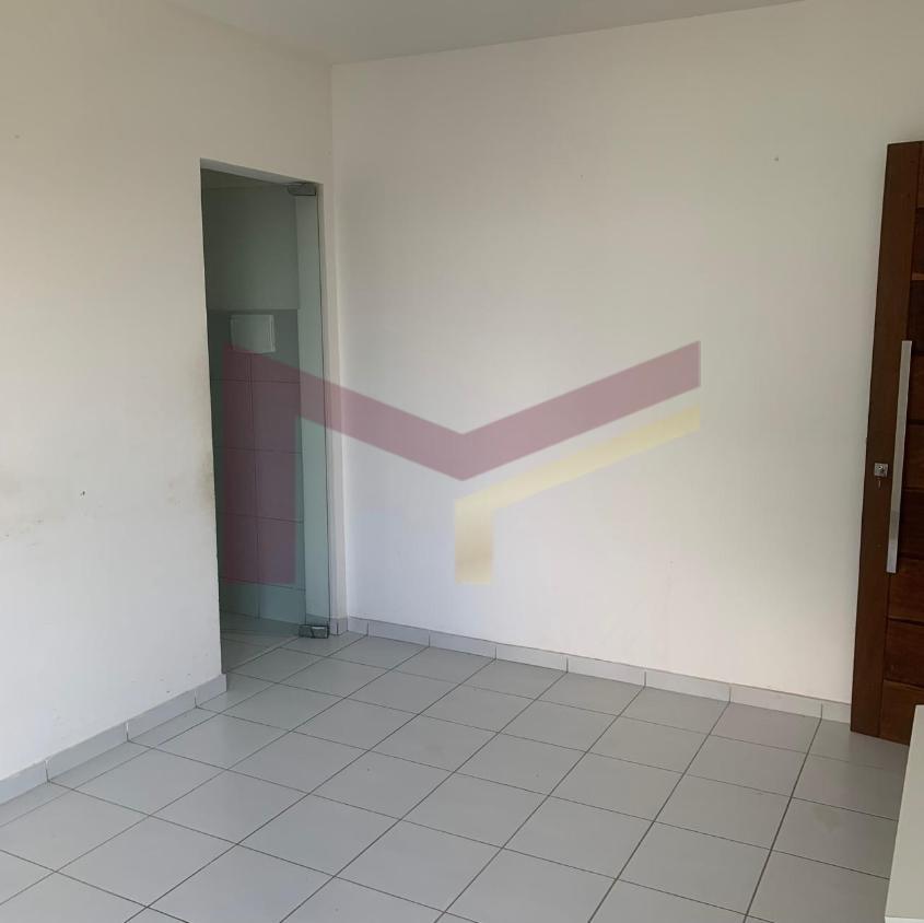 Apartamento à venda com 2 quartos, 43m² - Foto 2