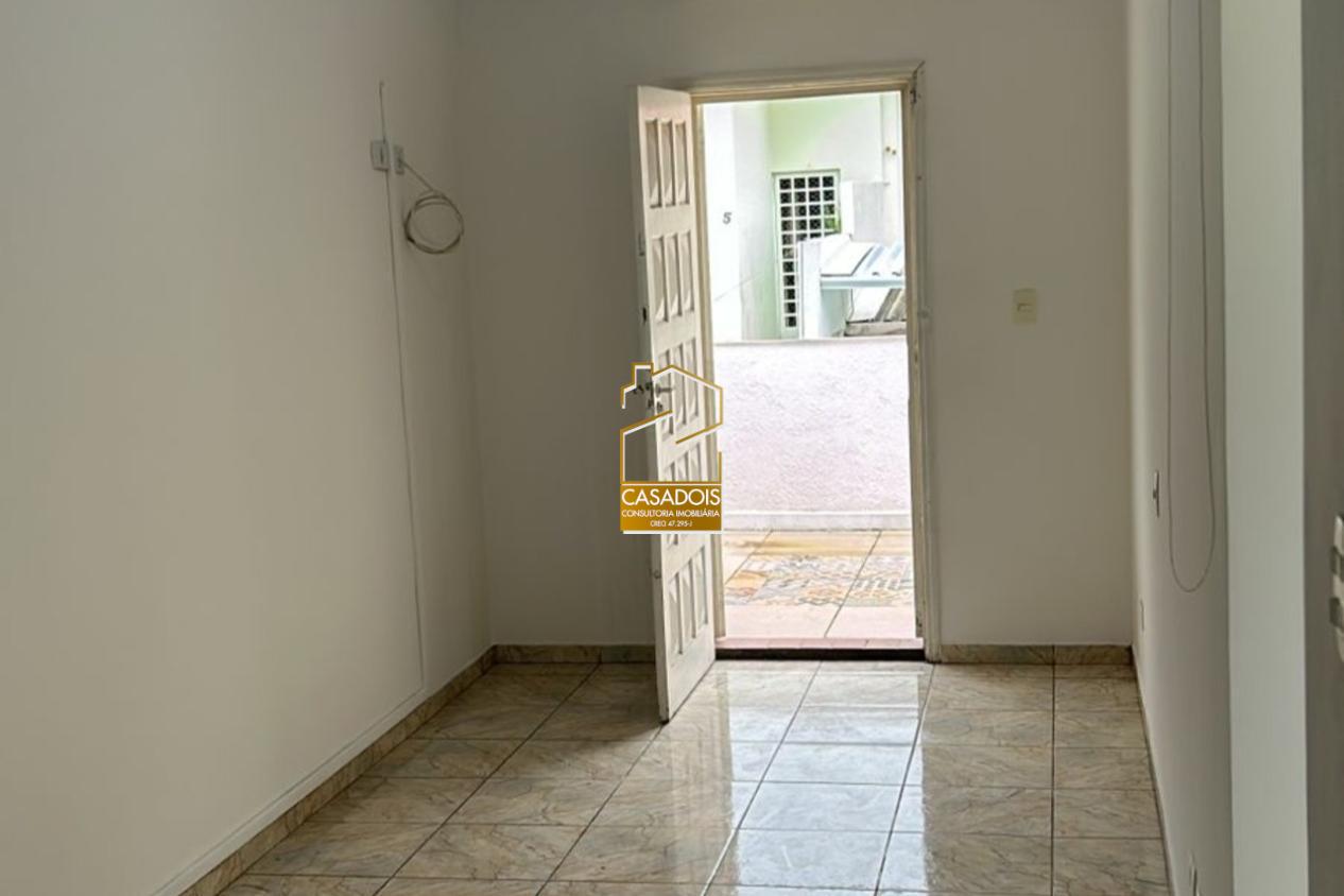 Casa para alugar com 3 quartos, 260m² - Foto 20