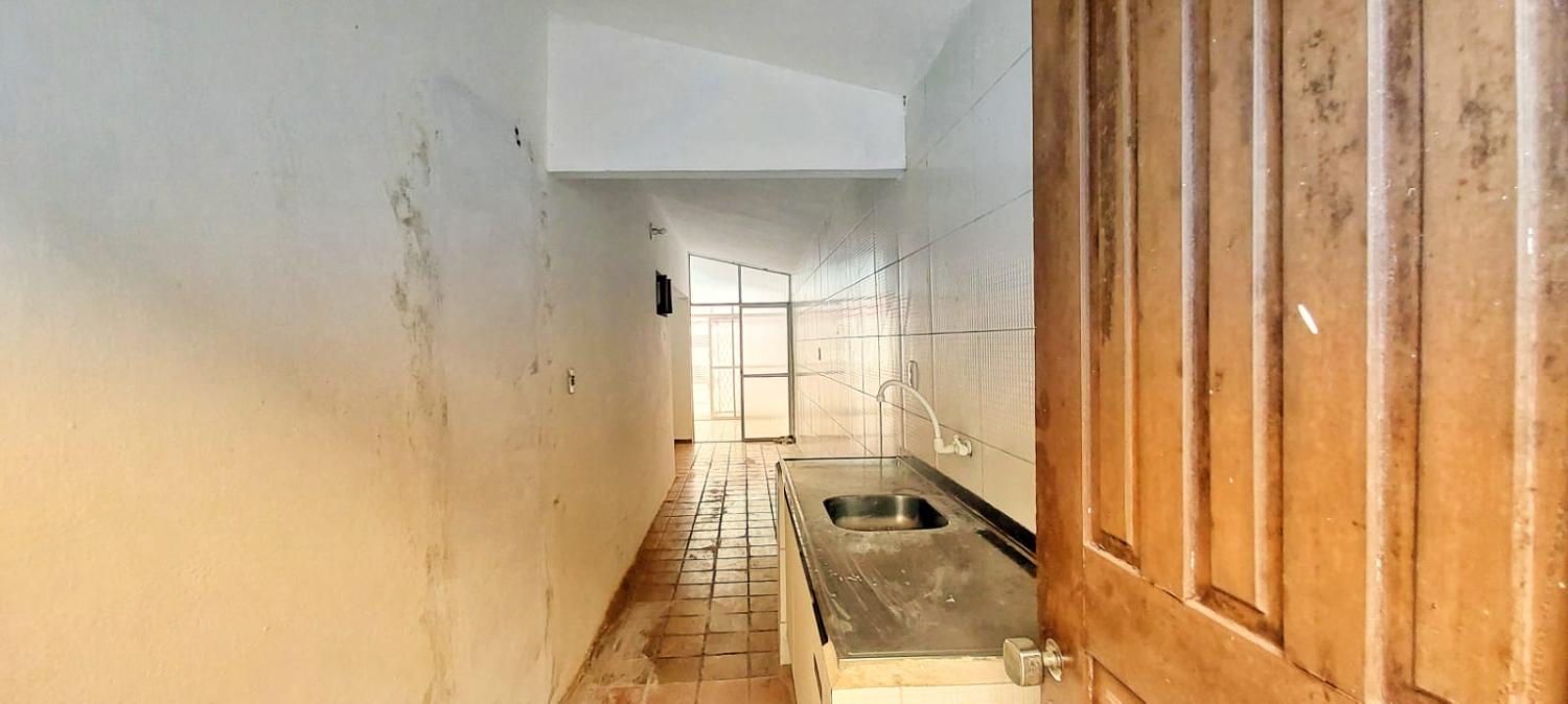 Casa para alugar com 3 quartos, 80m² - Foto 15