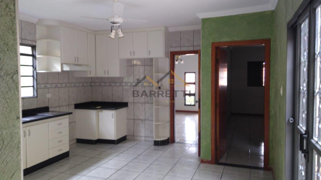 Sobrado, 3 quartos, 245 m² - Foto 1