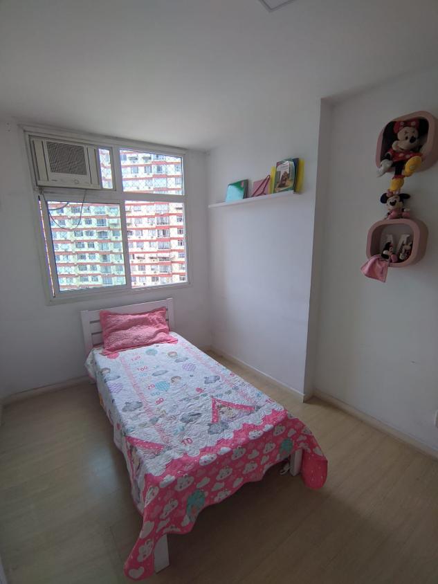 Apartamento à venda com 2 quartos, 75m² - Foto 7