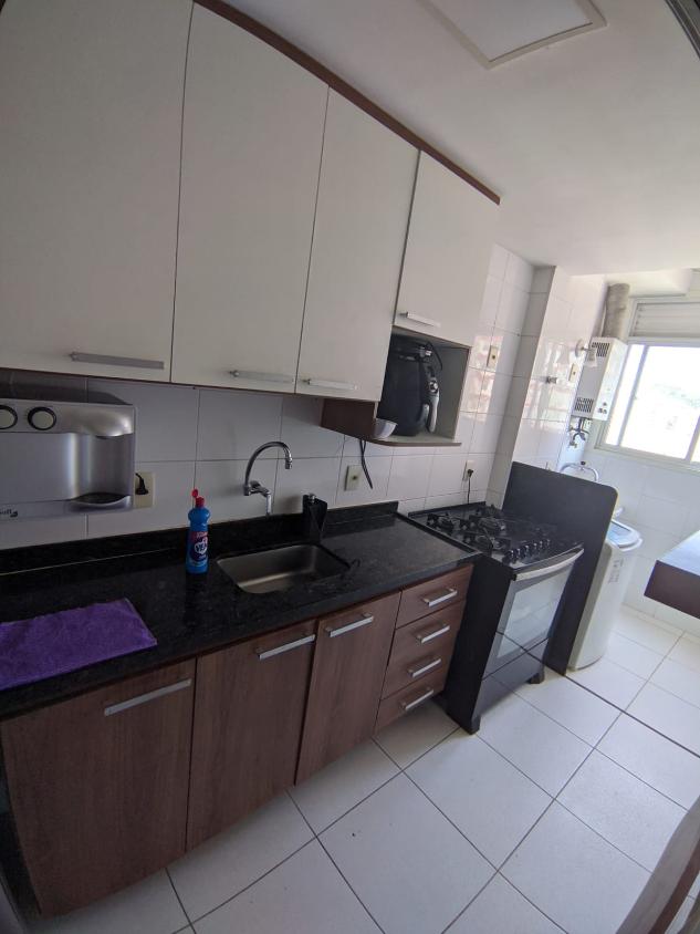 Apartamento à venda com 2 quartos, 75m² - Foto 9