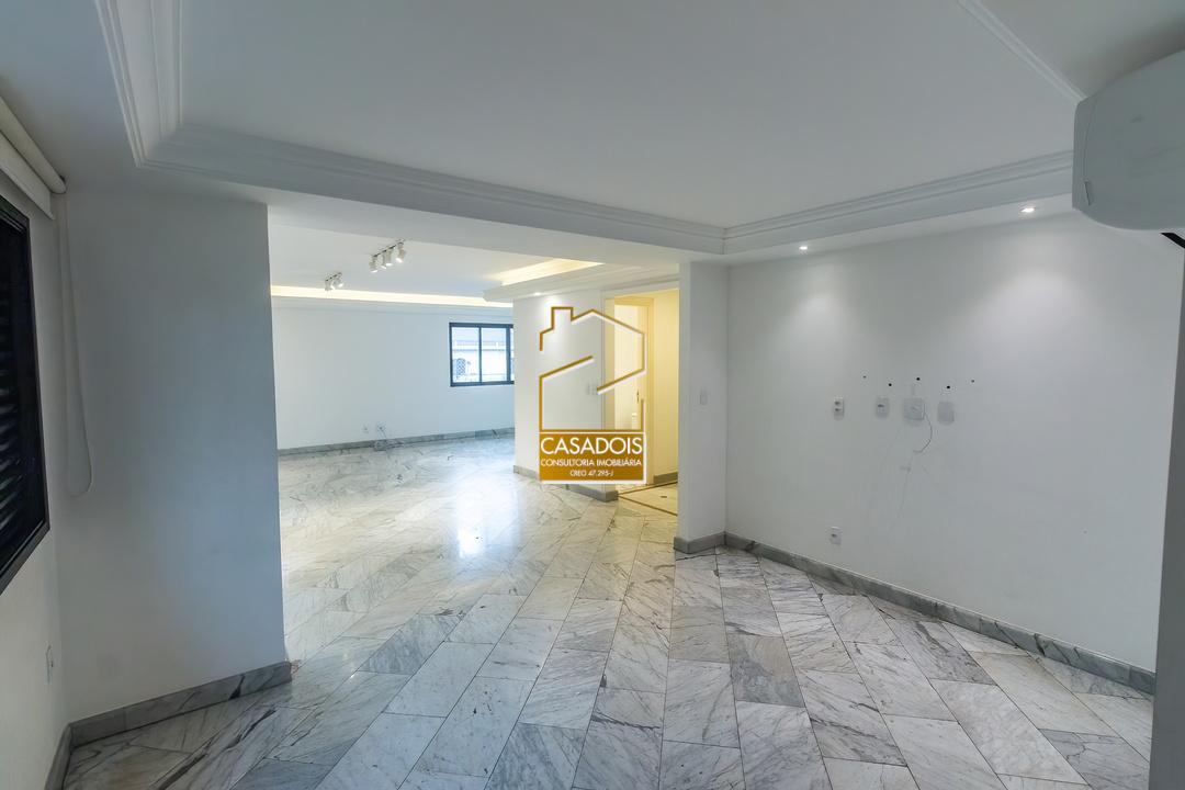 Apartamento para alugar com 3 quartos, 184m² - Foto 12