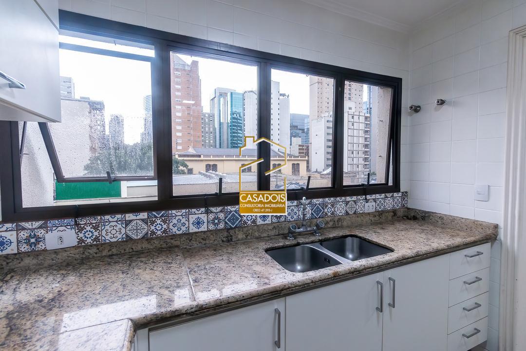 Apartamento para alugar com 3 quartos, 184m² - Foto 33