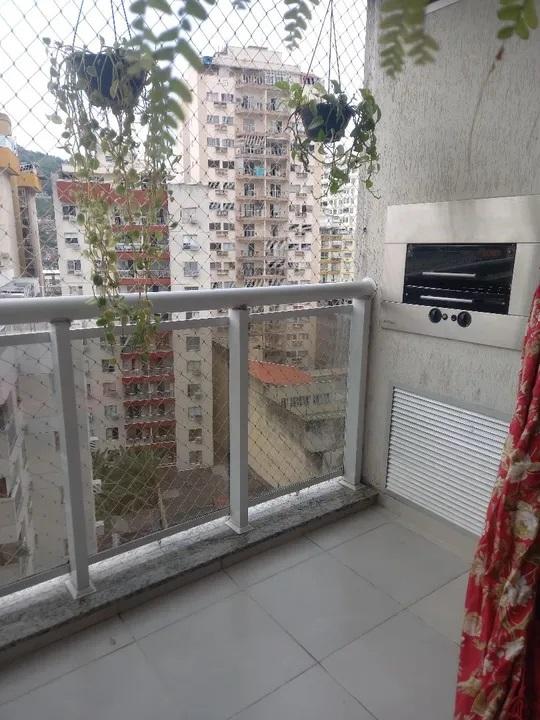 Apartamento à venda com 3 quartos, 100m² - Foto 2