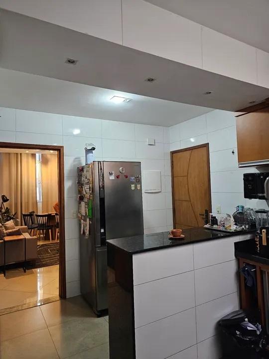 Apartamento à venda com 3 quartos, 98m² - Foto 13