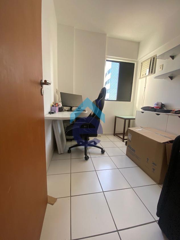 Apartamento à venda com 3 quartos, 76m² - Foto 13