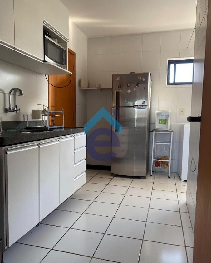 Apartamento à venda com 3 quartos, 76m² - Foto 15