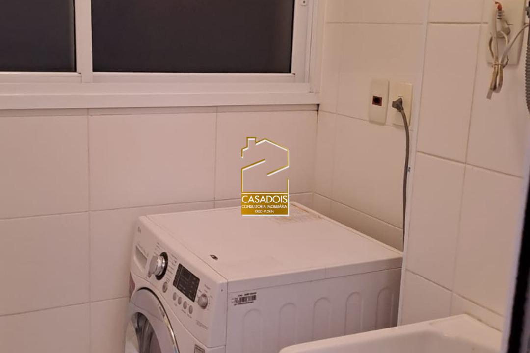 Apartamento para alugar com 2 quartos, 56m² - Foto 12