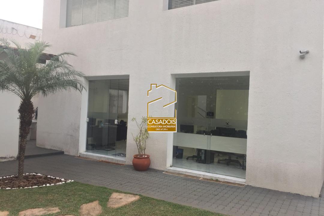 Prédio Inteiro à venda e aluguel com 5 quartos, 371m² - Foto 2