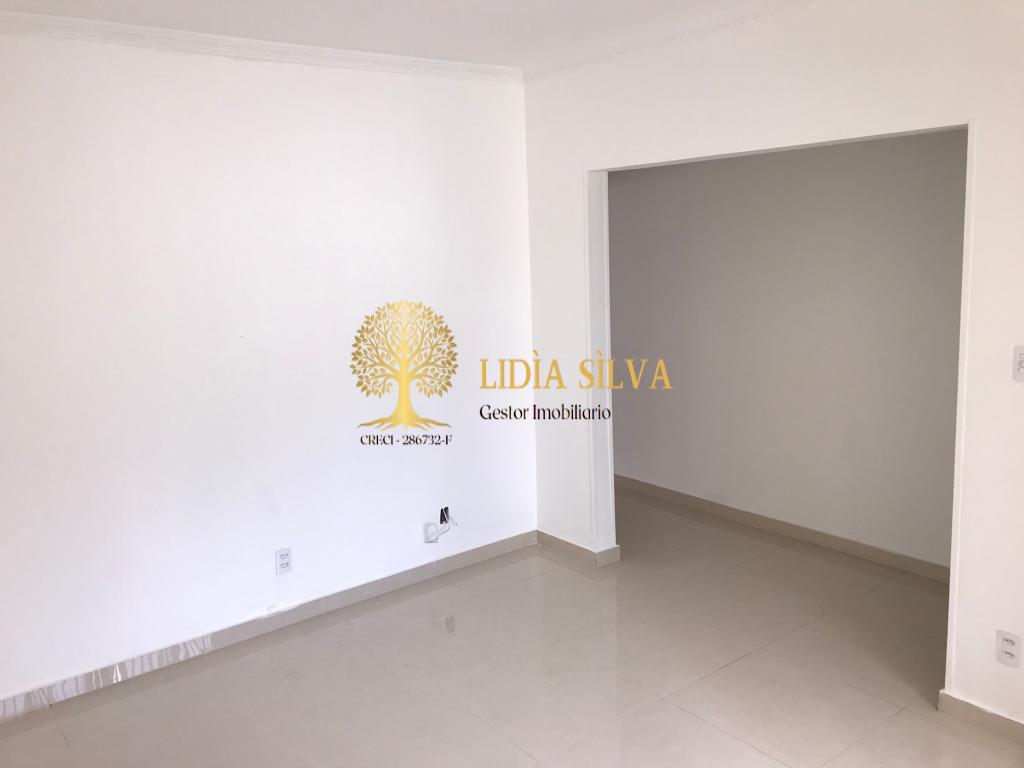 Sobrado à venda com 4 quartos, 172m² - Foto 4