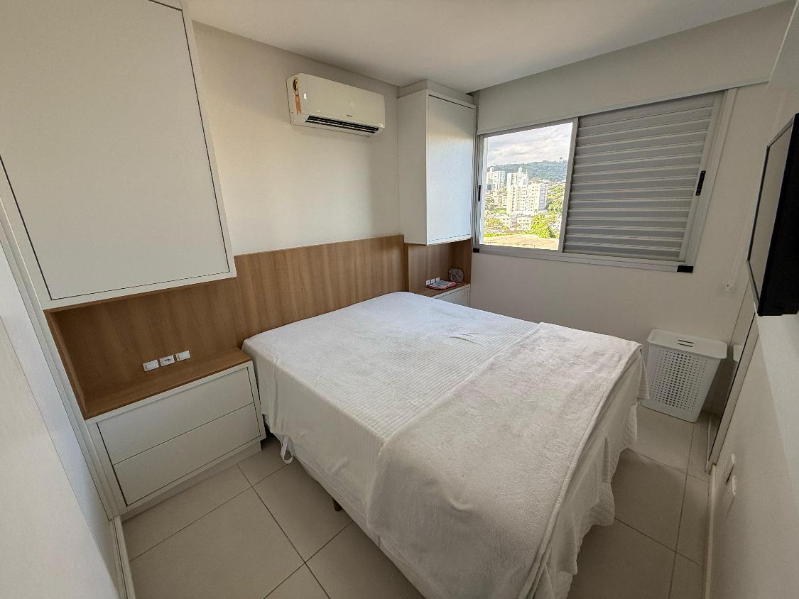 Apartamento à venda com 2 quartos, 67m² - Foto 9