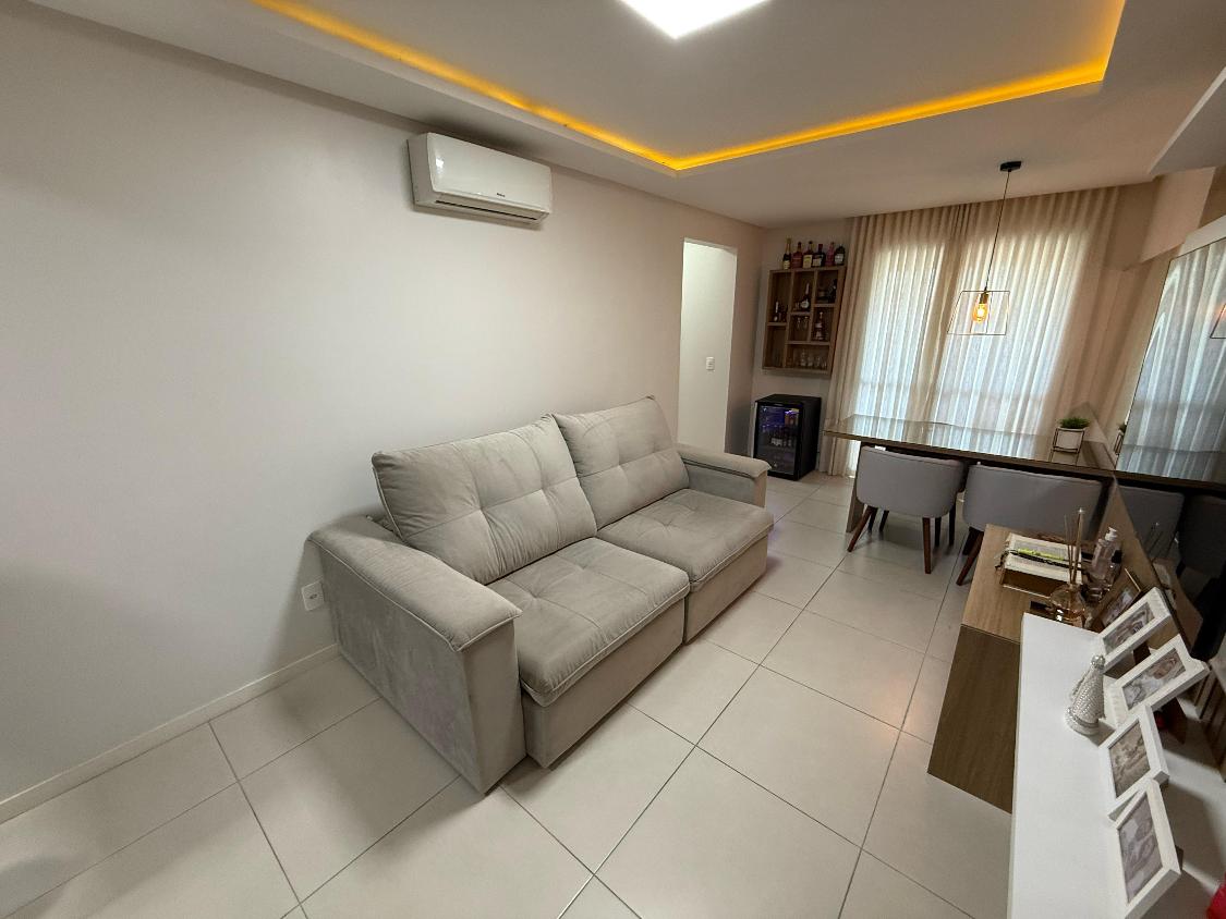 Apartamento à venda com 2 quartos, 67m² - Foto 14