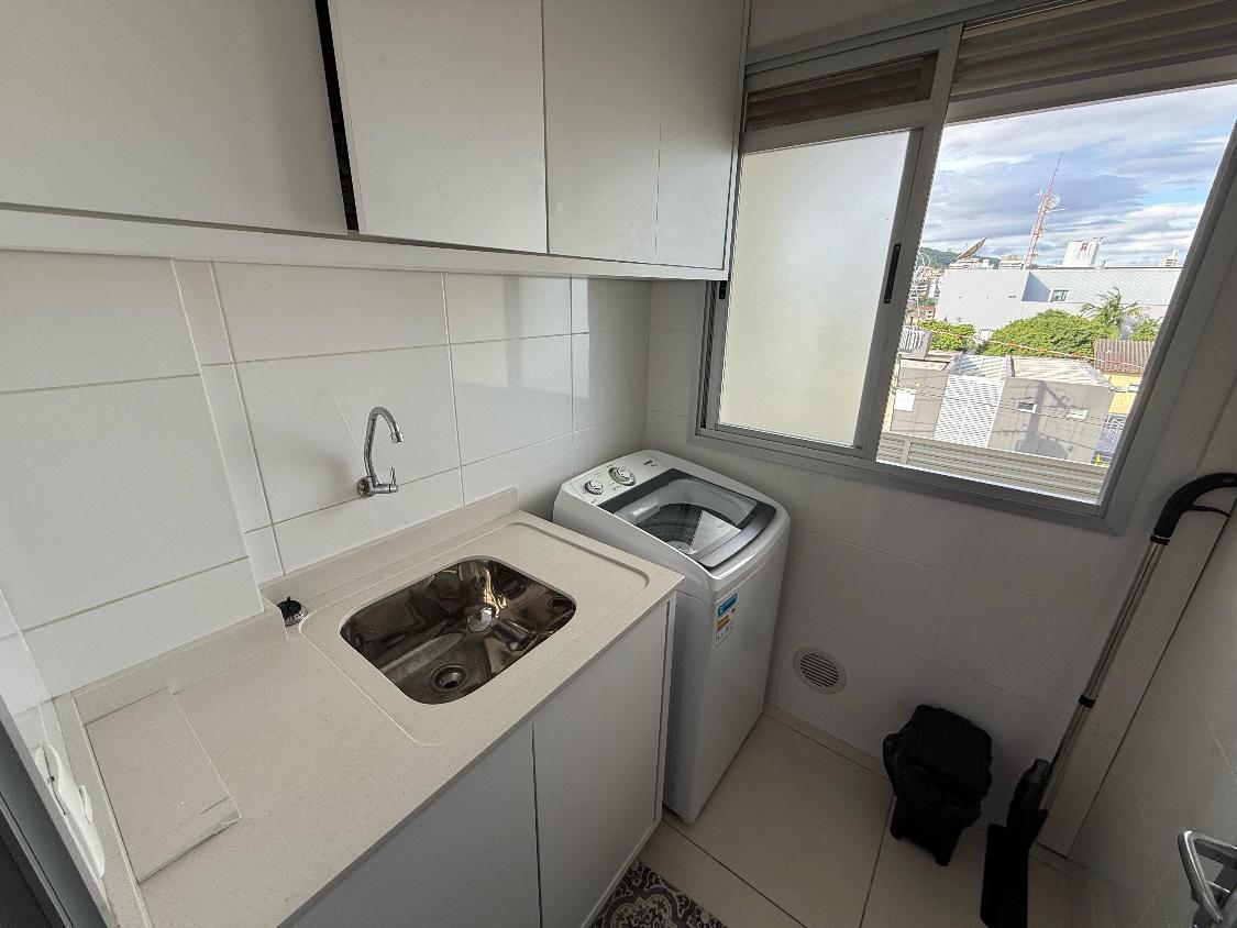 Apartamento à venda com 2 quartos, 67m² - Foto 15