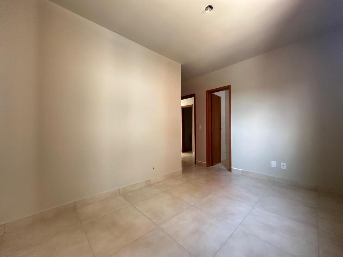 Apartamento à venda com 3 quartos, 73m² - Foto 3