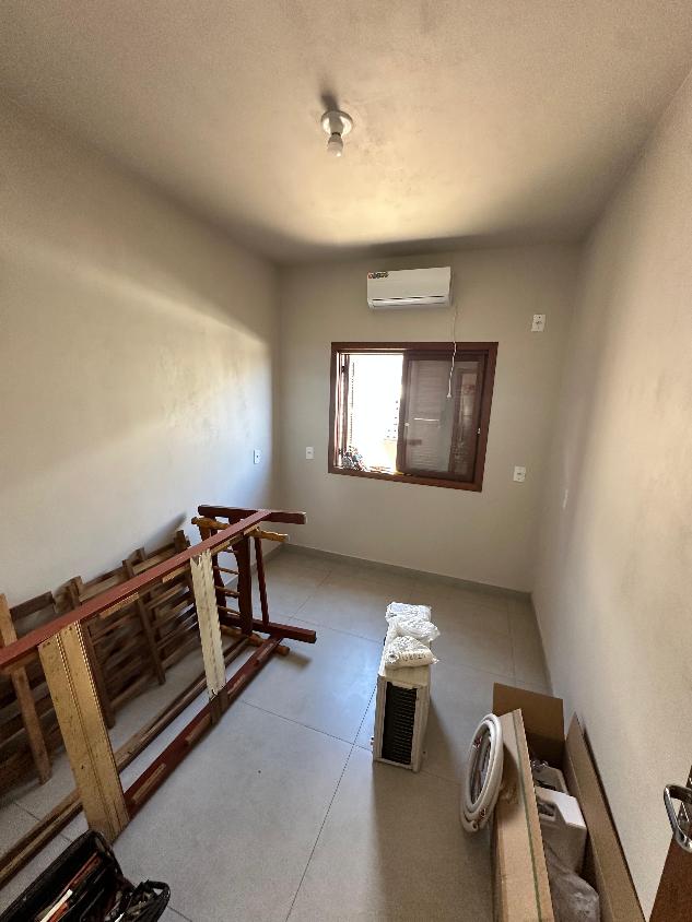 Casa à venda com 4 quartos, 112m² - Foto 11