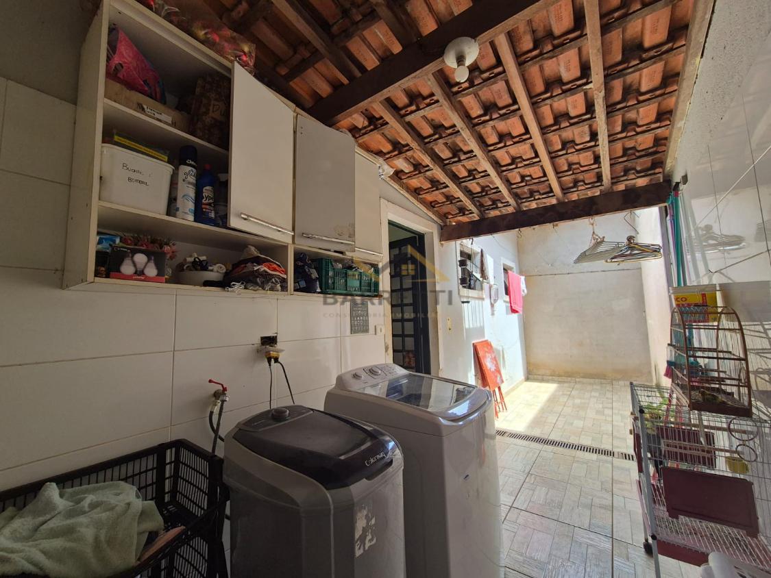Chácara à venda com 5 quartos, 1050m² - Foto 22