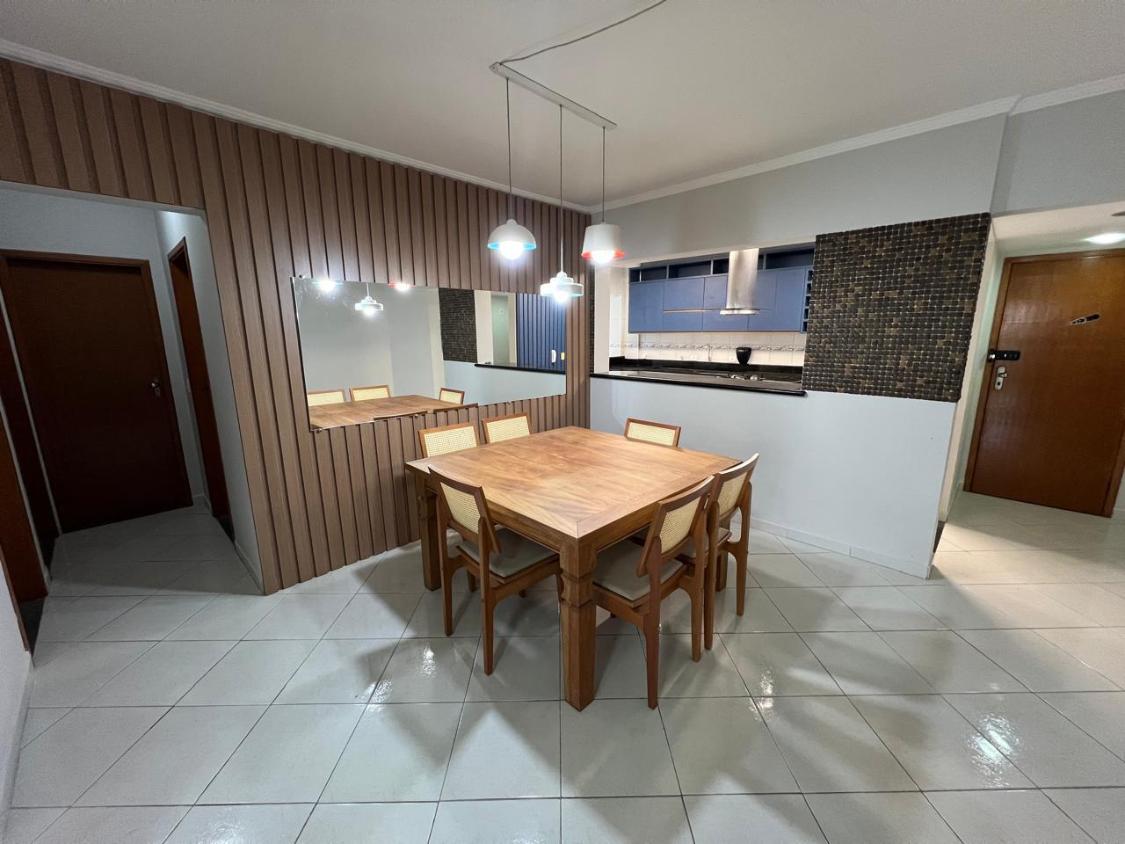 Apartamento à venda com 3 quartos, 132m² - Foto 1