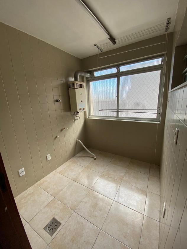 Apartamento à venda com 3 quartos, 122m² - Foto 6