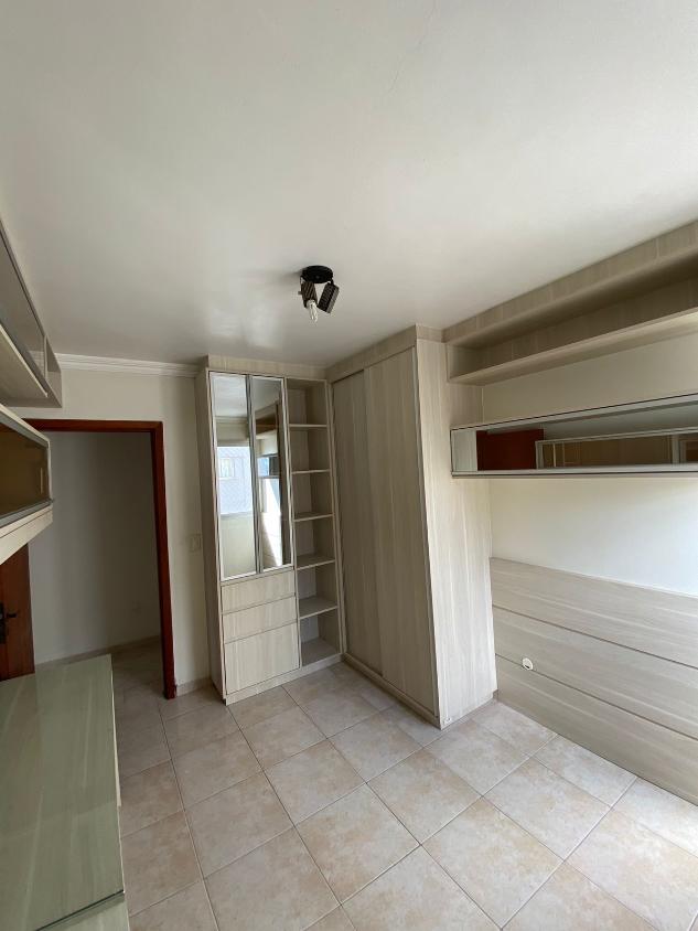 Apartamento à venda com 3 quartos, 122m² - Foto 17