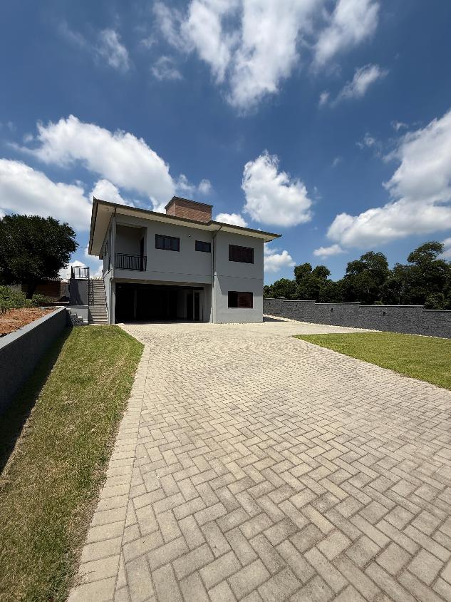 Casa à venda com 3 quartos, 270m² - Foto 25