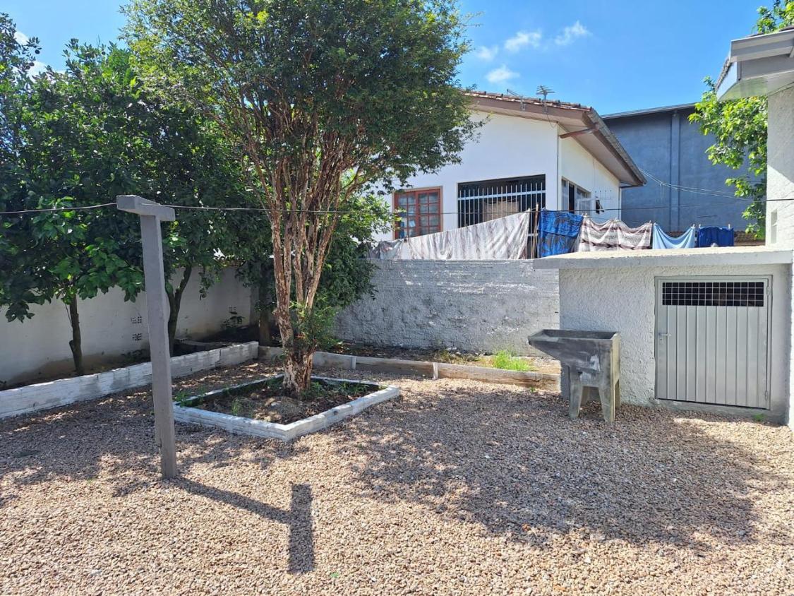 Casa à venda com 4 quartos, 100m² - Foto 8