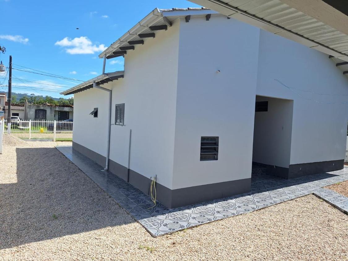 Casa à venda com 4 quartos, 100m² - Foto 10