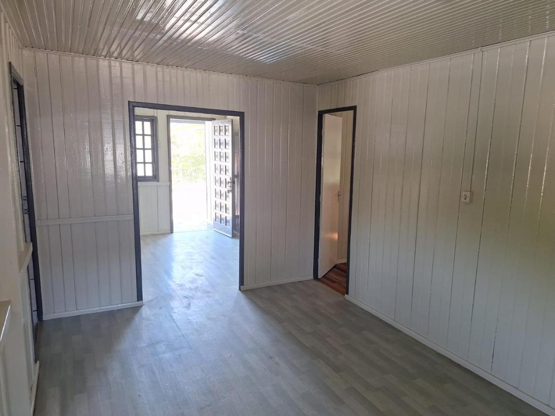 Casa à venda com 4 quartos, 100m² - Foto 23