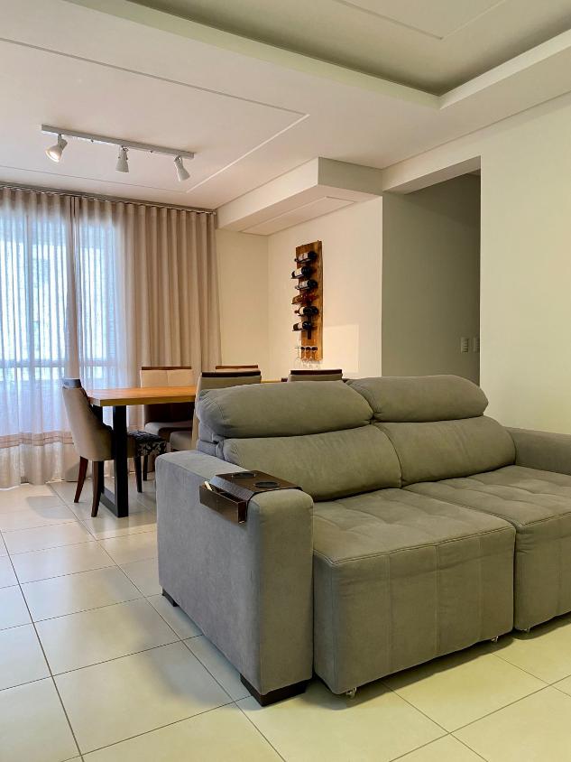 Apartamento à venda com 3 quartos, 79m² - Foto 3