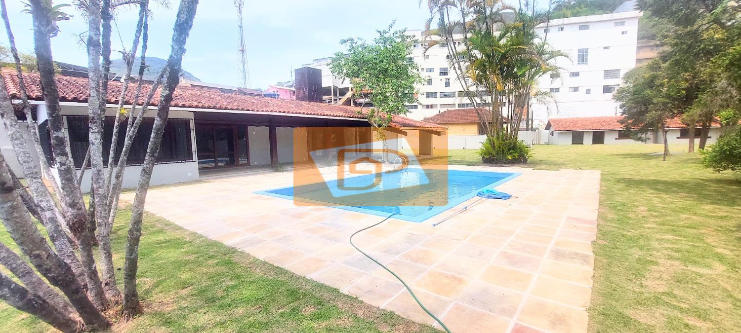 Casa à venda e aluguel com 7 quartos, 700m² - Foto 6