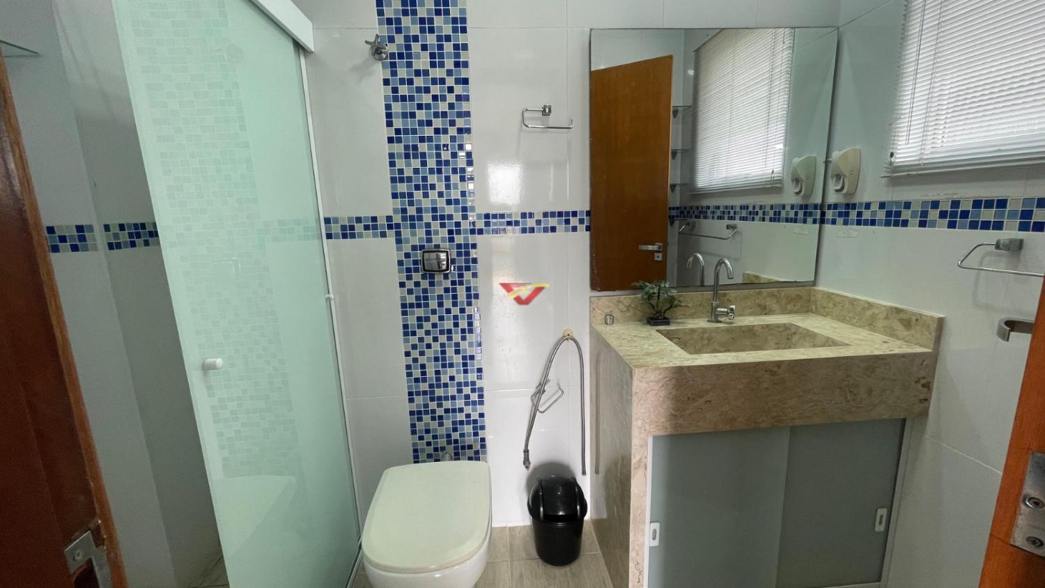 Apartamento à venda com 2 quartos, 70m² - Foto 17