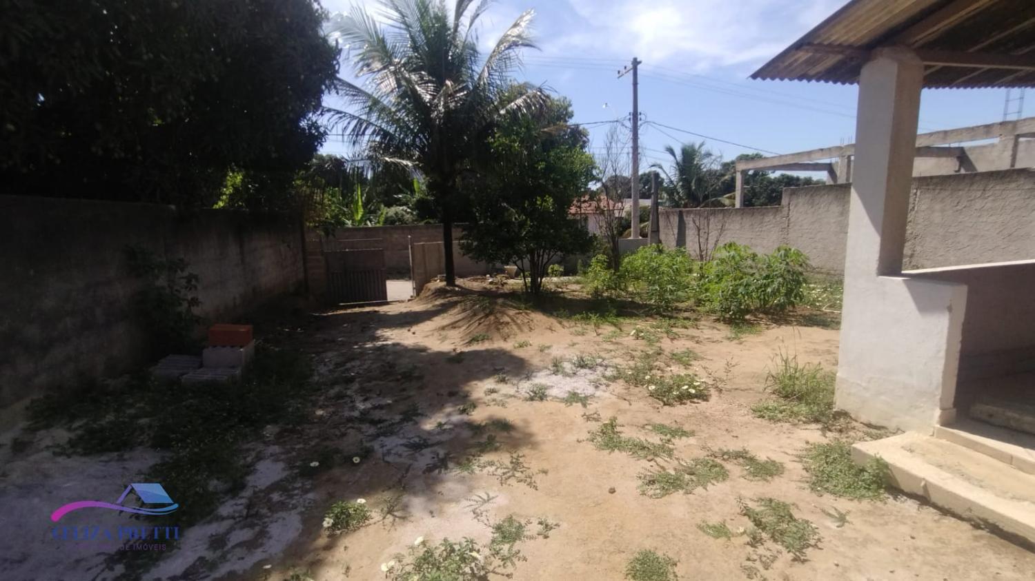 Terreno à venda com 3 quartos, 360m² - Foto 2