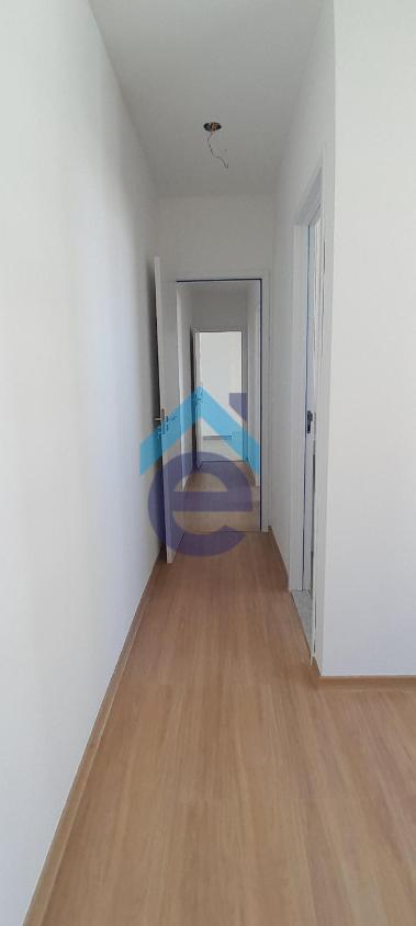 Apartamento à venda com 2 quartos, 64m² - Foto 9