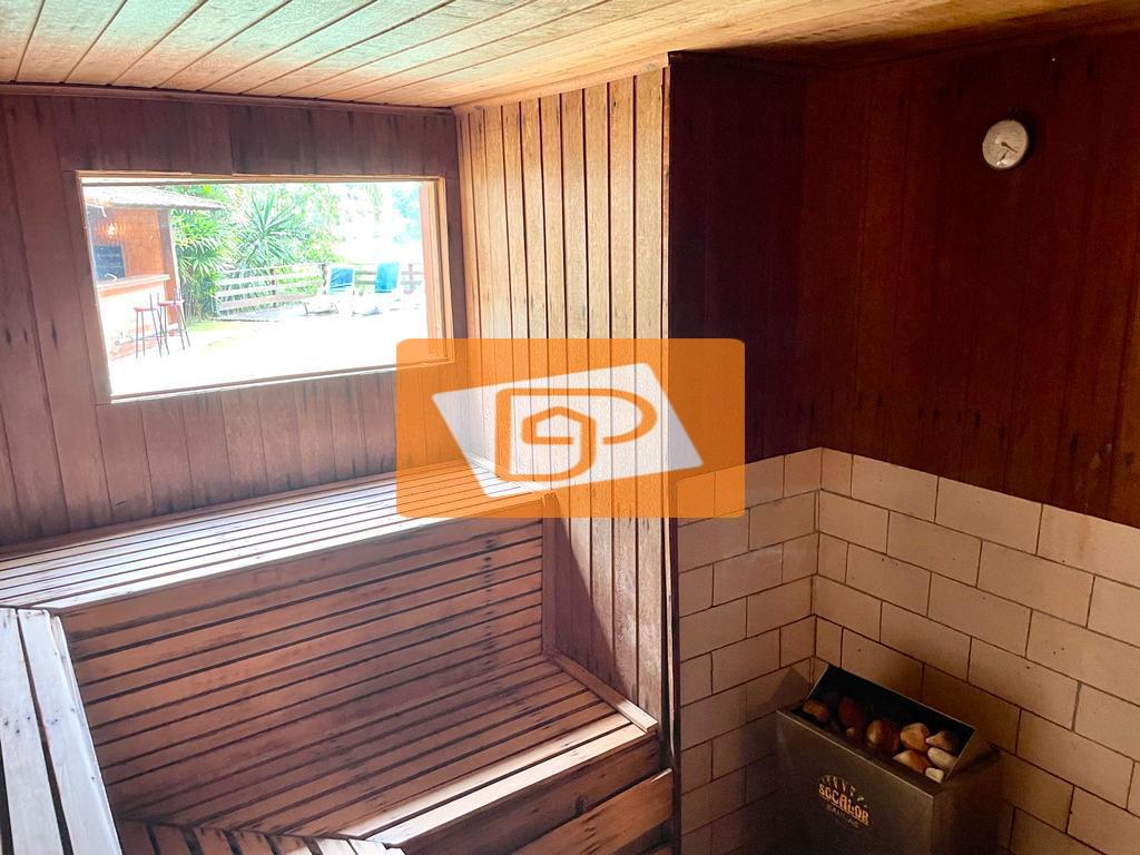 Casa à venda com 4 quartos, 400m² - Foto 4