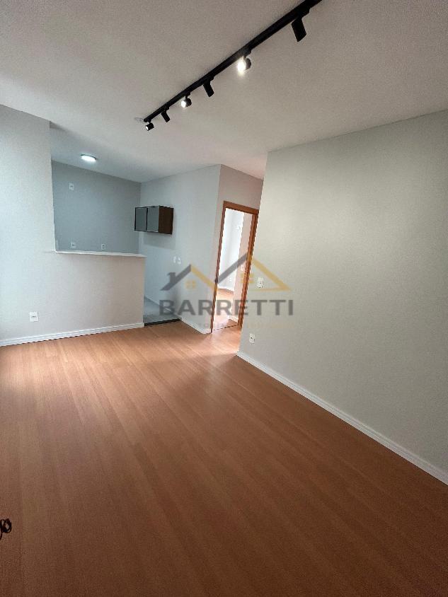 Apartamento à venda com 2 quartos, 39m² - Foto 2