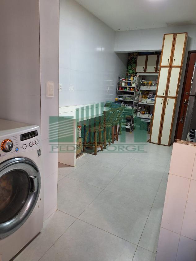 Apartamento à venda com 4 quartos, 150m² - Foto 5