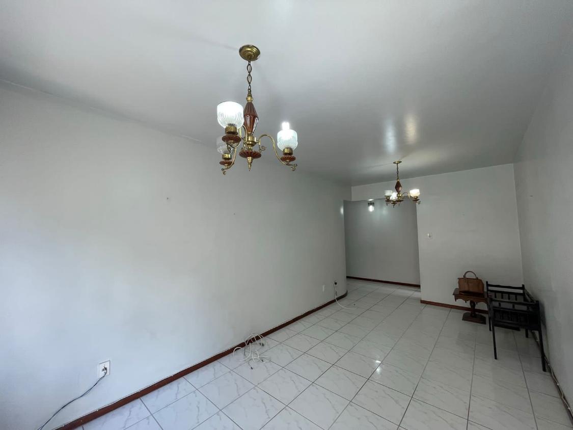 Apartamento à venda com 3 quartos, 99m² - Foto 12