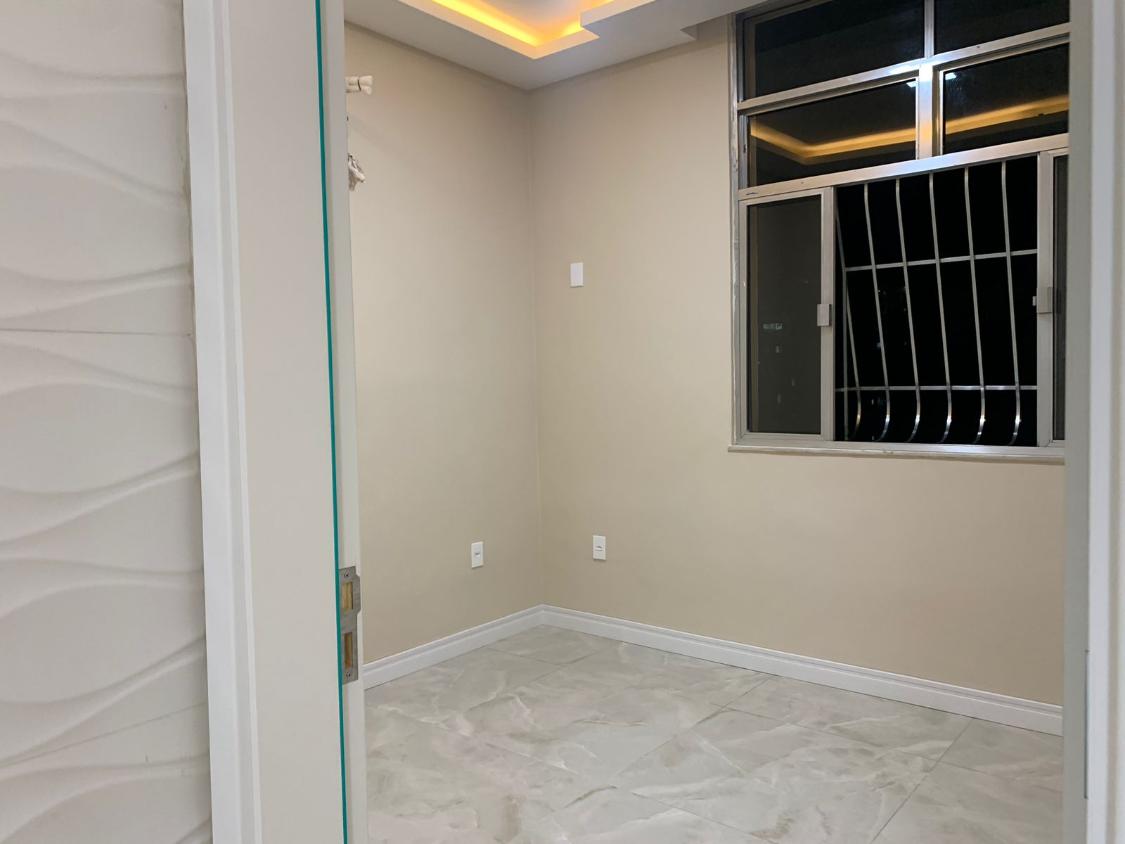 Apartamento à venda com 2 quartos, 70m² - Foto 8