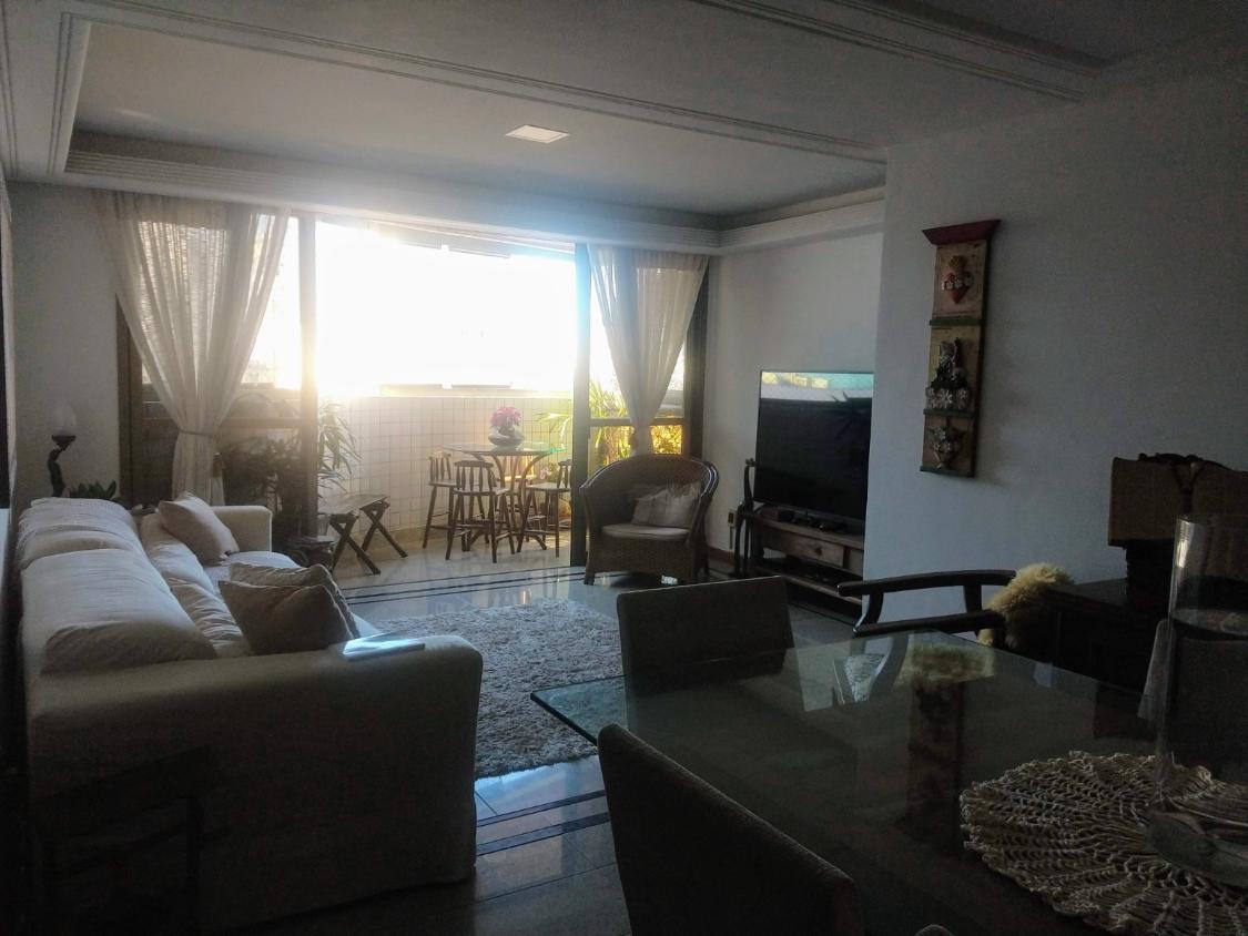 Apartamento à venda com 3 quartos, 165m² - Foto 3