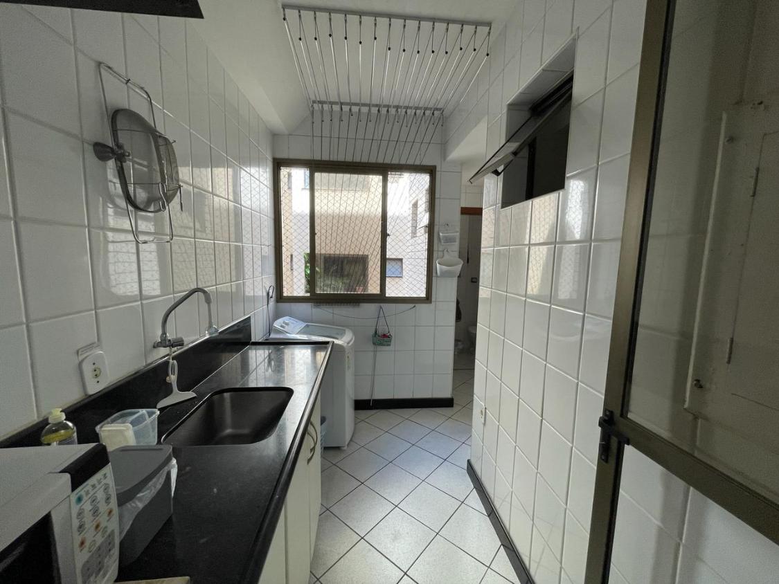 Apartamento à venda com 3 quartos, 165m² - Foto 18