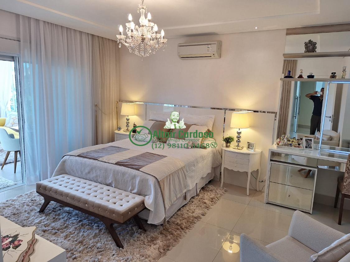 Casa à venda com 4 quartos, 400m² - Foto 7