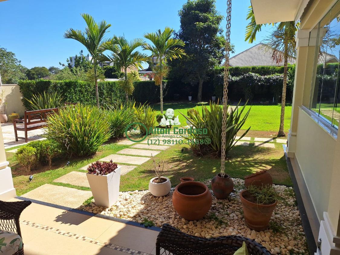 Casa à venda com 4 quartos, 400m² - Foto 13