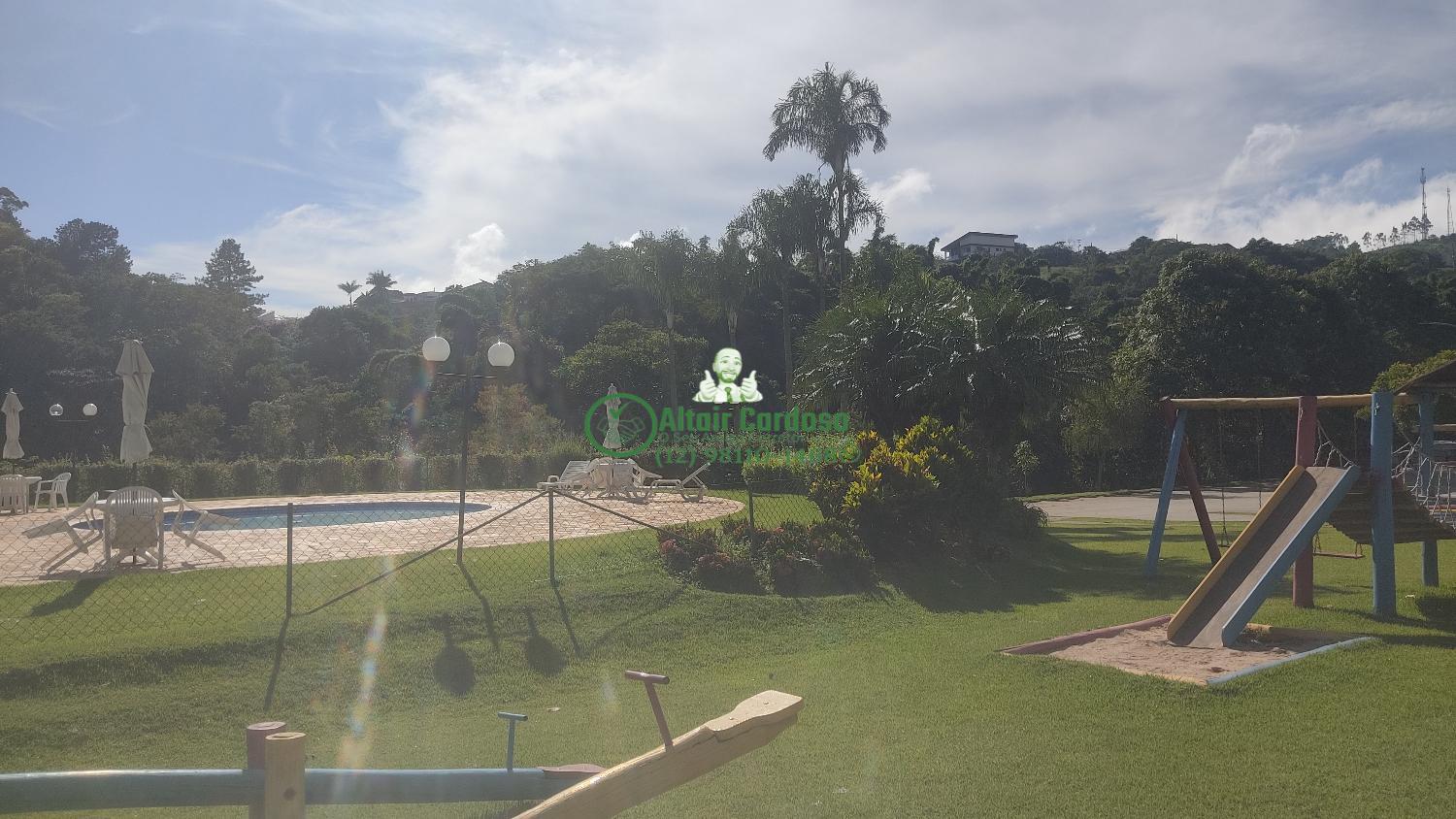 Casa à venda com 4 quartos, 400m² - Foto 25