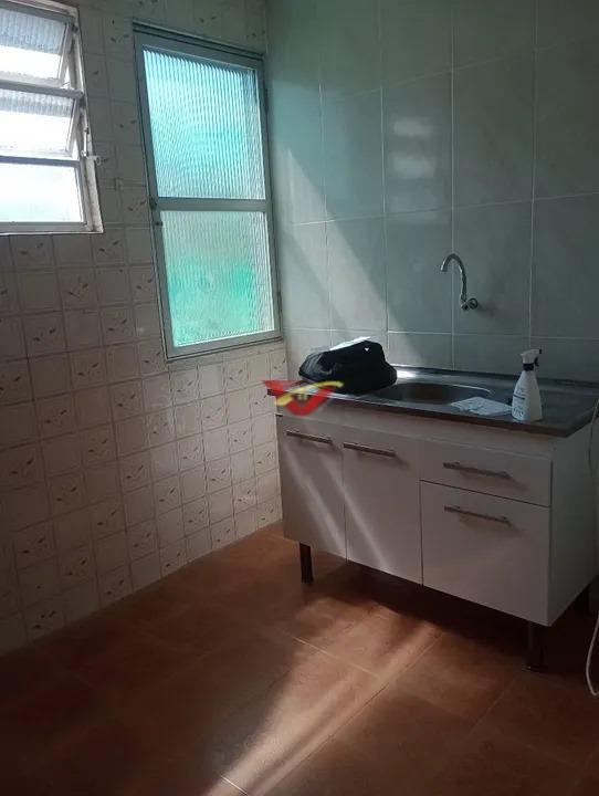 Apartamento à venda com 1 quarto, 38m² - Foto 2