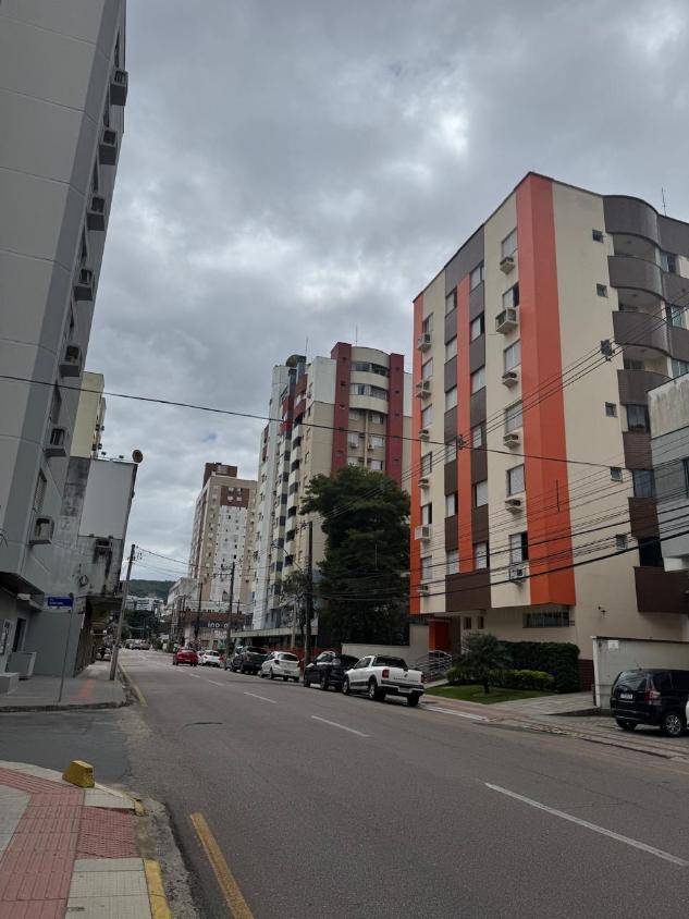 Apartamento à venda com 2 quartos, 56m² - Foto 2