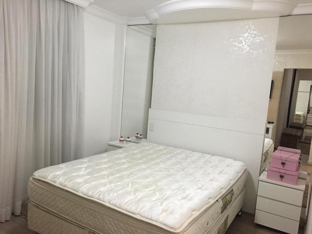 Apartamento à venda com 3 quartos, 94m² - Foto 4