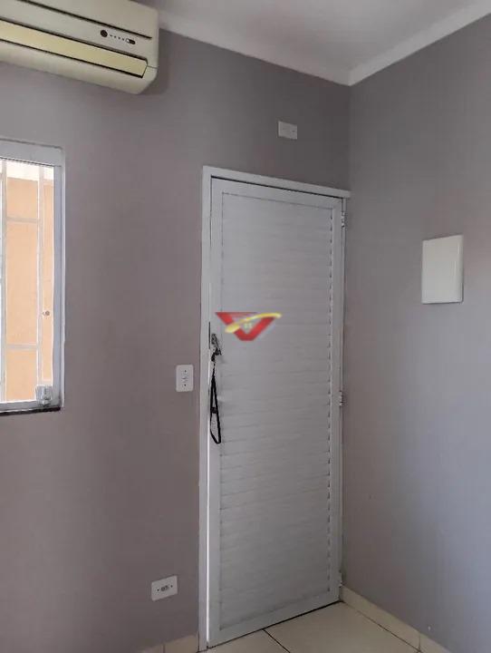 Casa de Condomínio para alugar com 2 quartos, 50m² - Foto 2