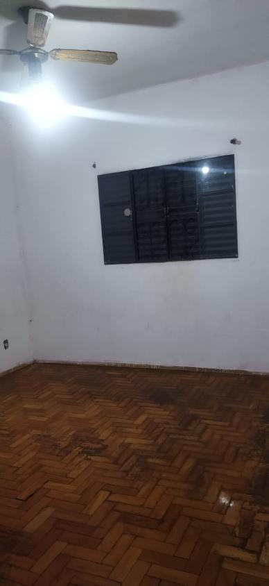 Casa à venda com 5 quartos, 195m² - Foto 5